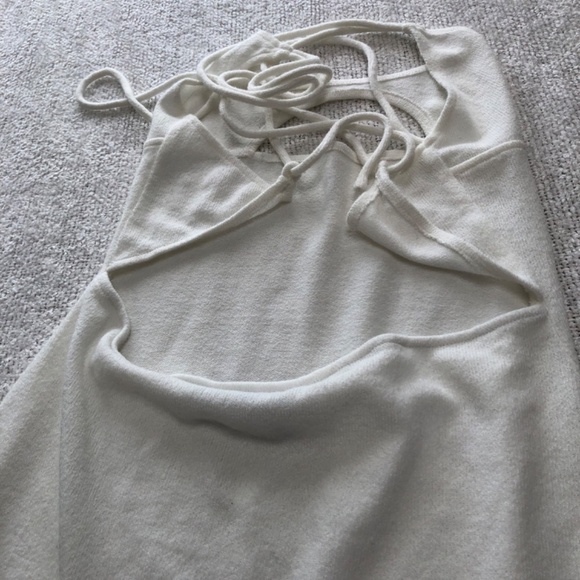 No tags Terry like beach cover for on the beach. Criss cross ties - like new - Picture 6 of 9